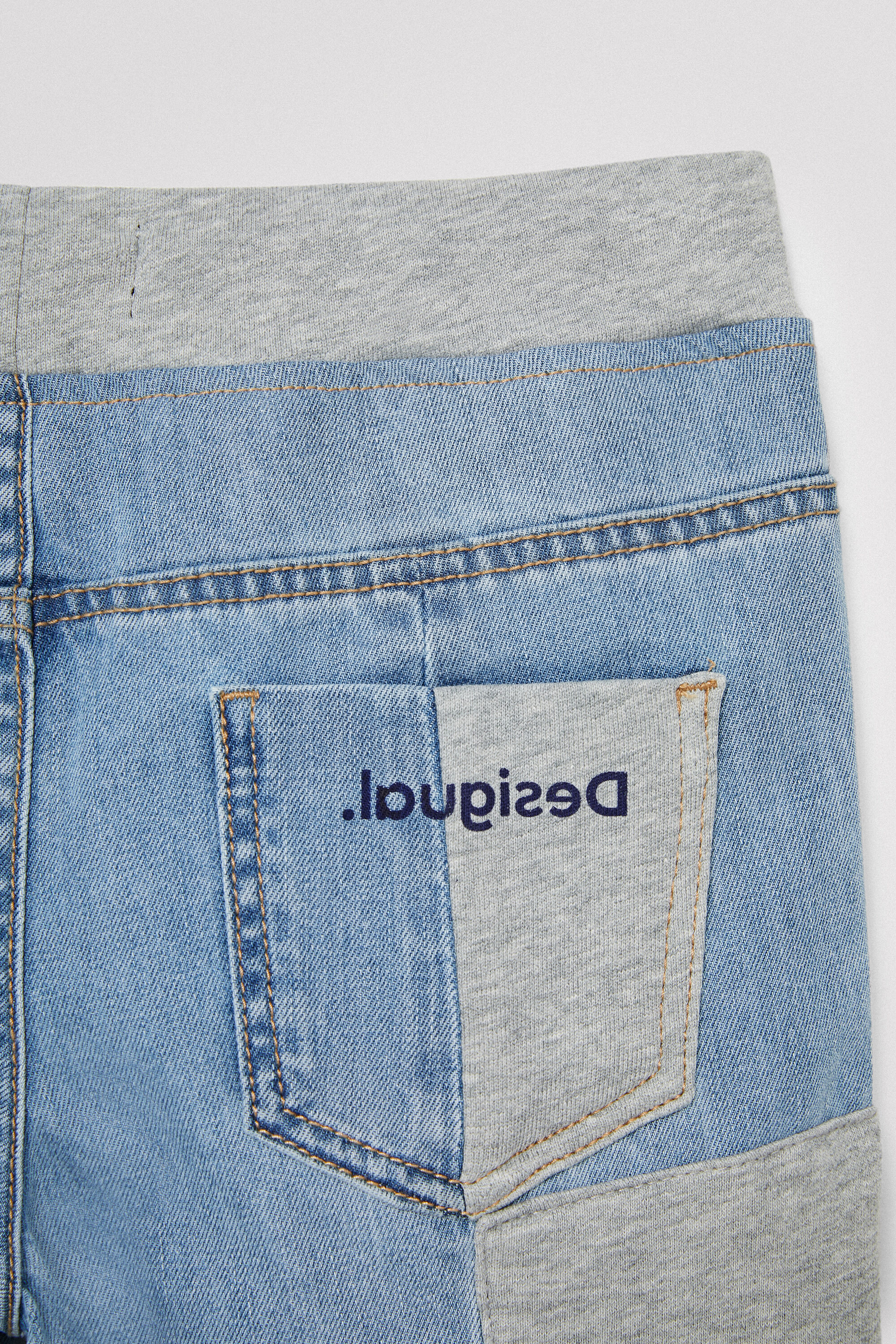Buy Men Blue 5-Pocket Skinny Fit Jeans 125582041 in Saudi Arabia | REDTAG